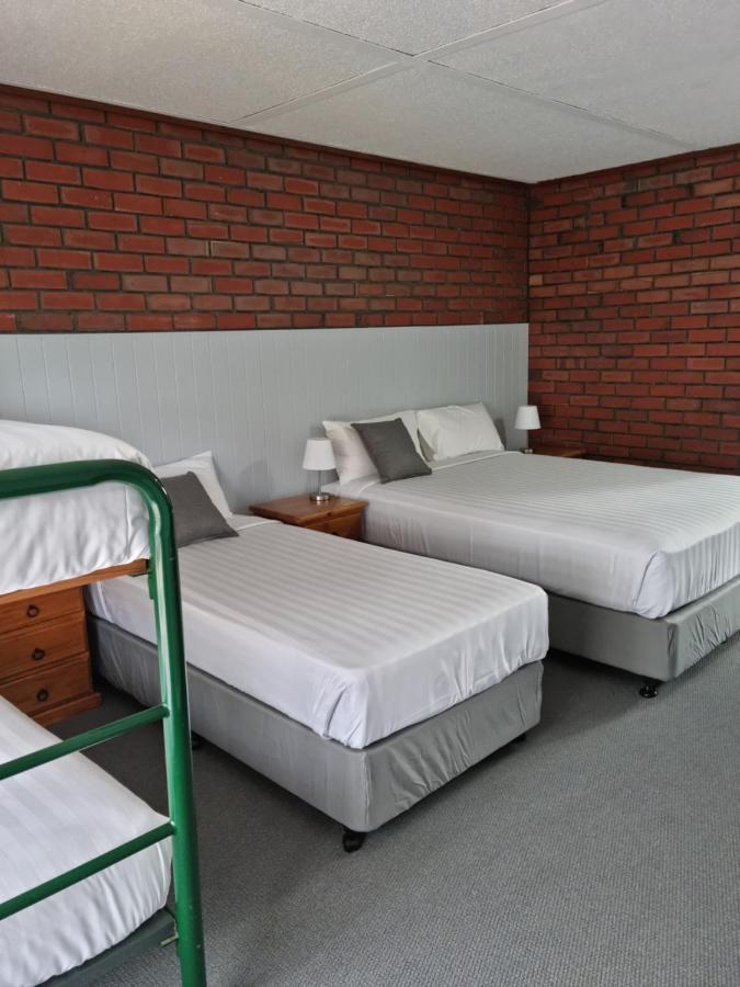 Mid City Plantation Motel Mildura Bagian luar foto
