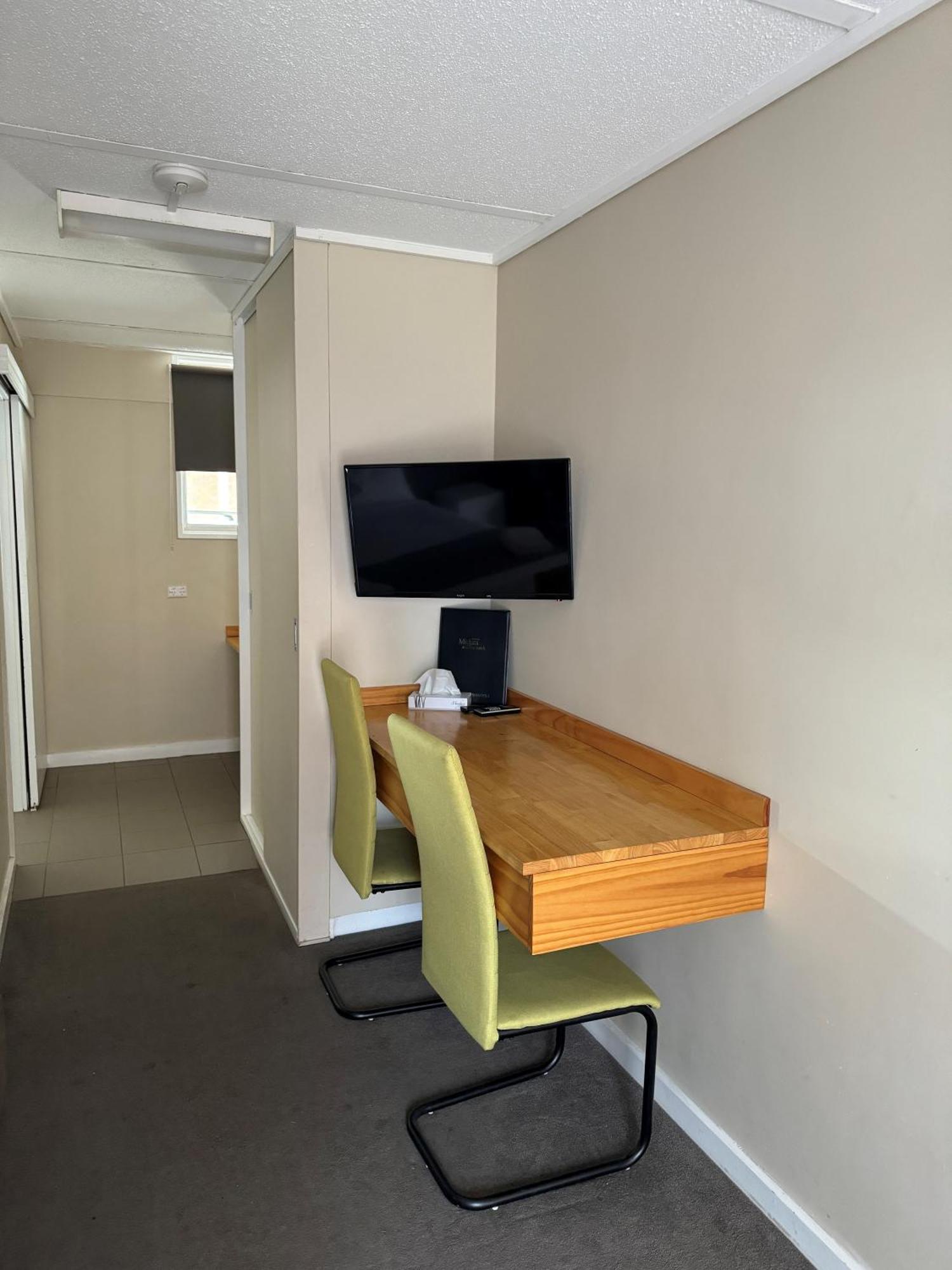 Mid City Plantation Motel Mildura Bagian luar foto