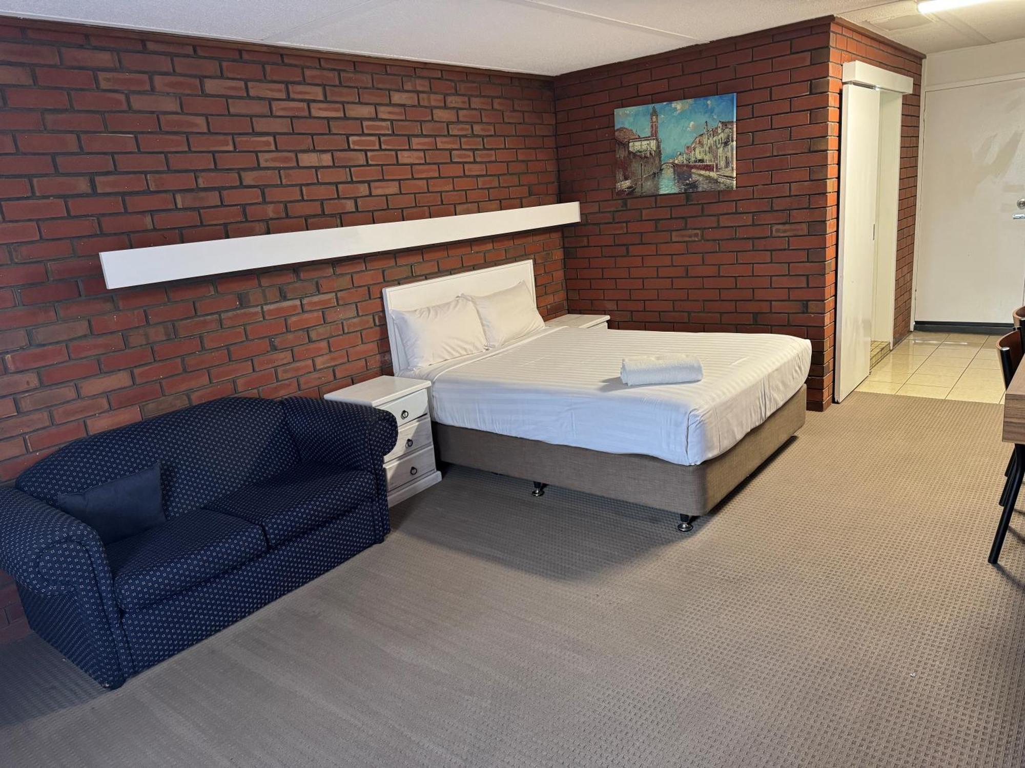 Mid City Plantation Motel Mildura Bagian luar foto