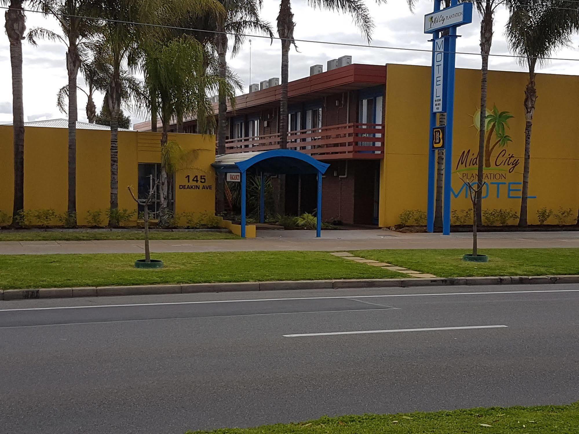 Mid City Plantation Motel Mildura Bagian luar foto